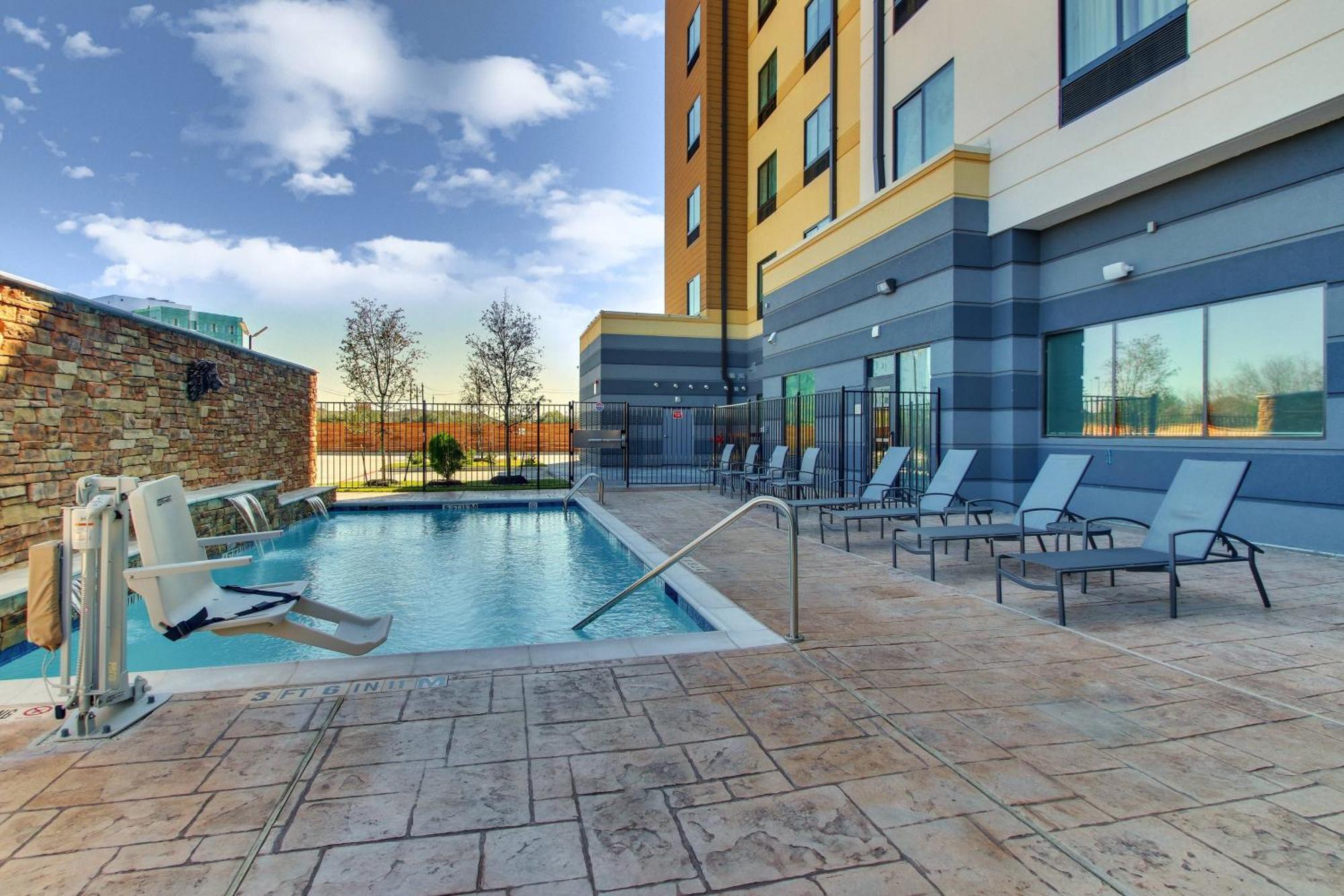 Fairfield Inn And Suites By Marriott Houston Brookhollow Eksteriør bilde