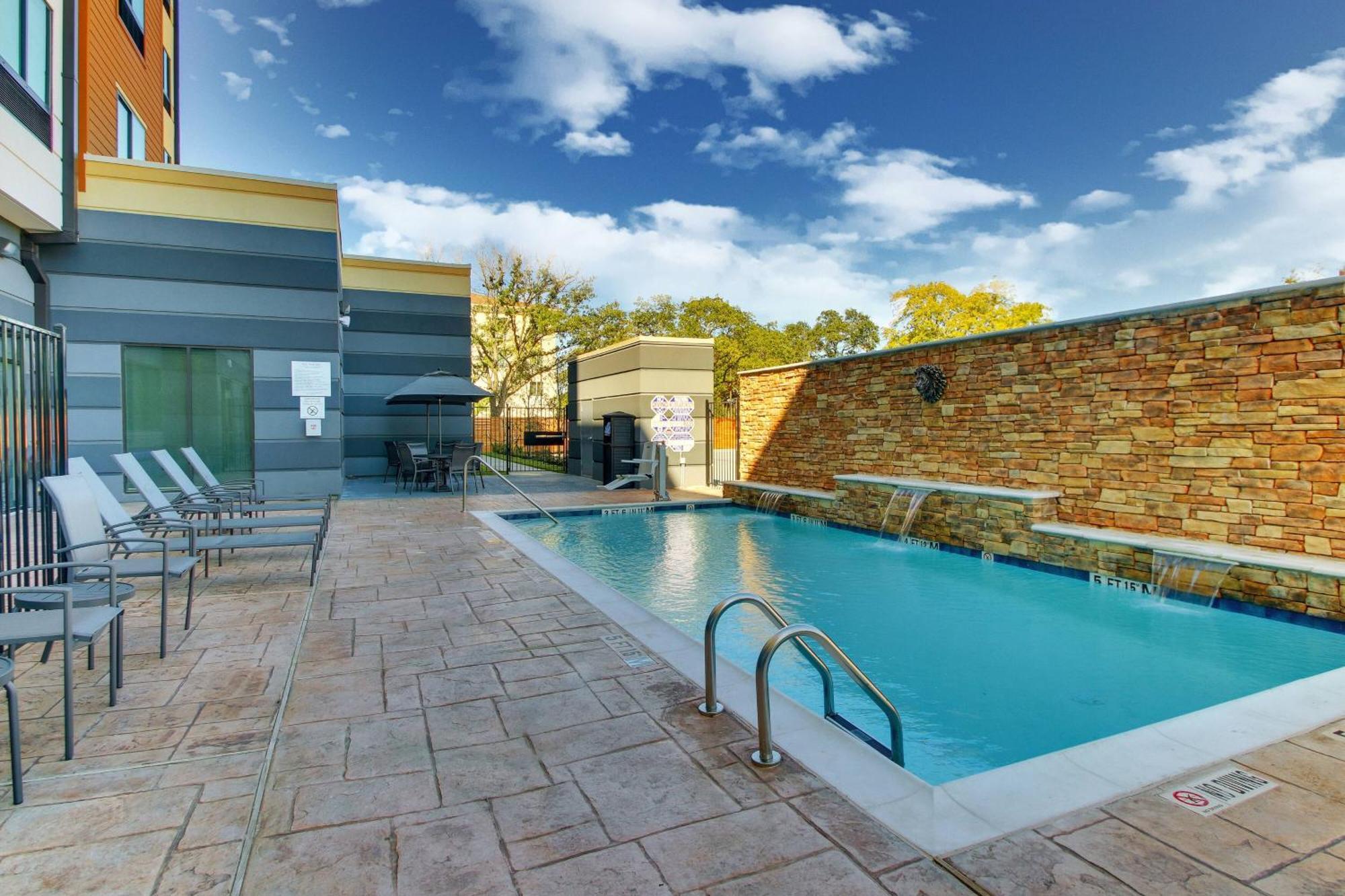 Fairfield Inn And Suites By Marriott Houston Brookhollow Eksteriør bilde